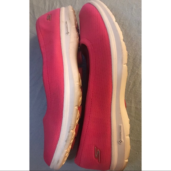 Skechers 9 1/2 W GO STEP Pink Ballet Slip-On - Picture 2 of 7